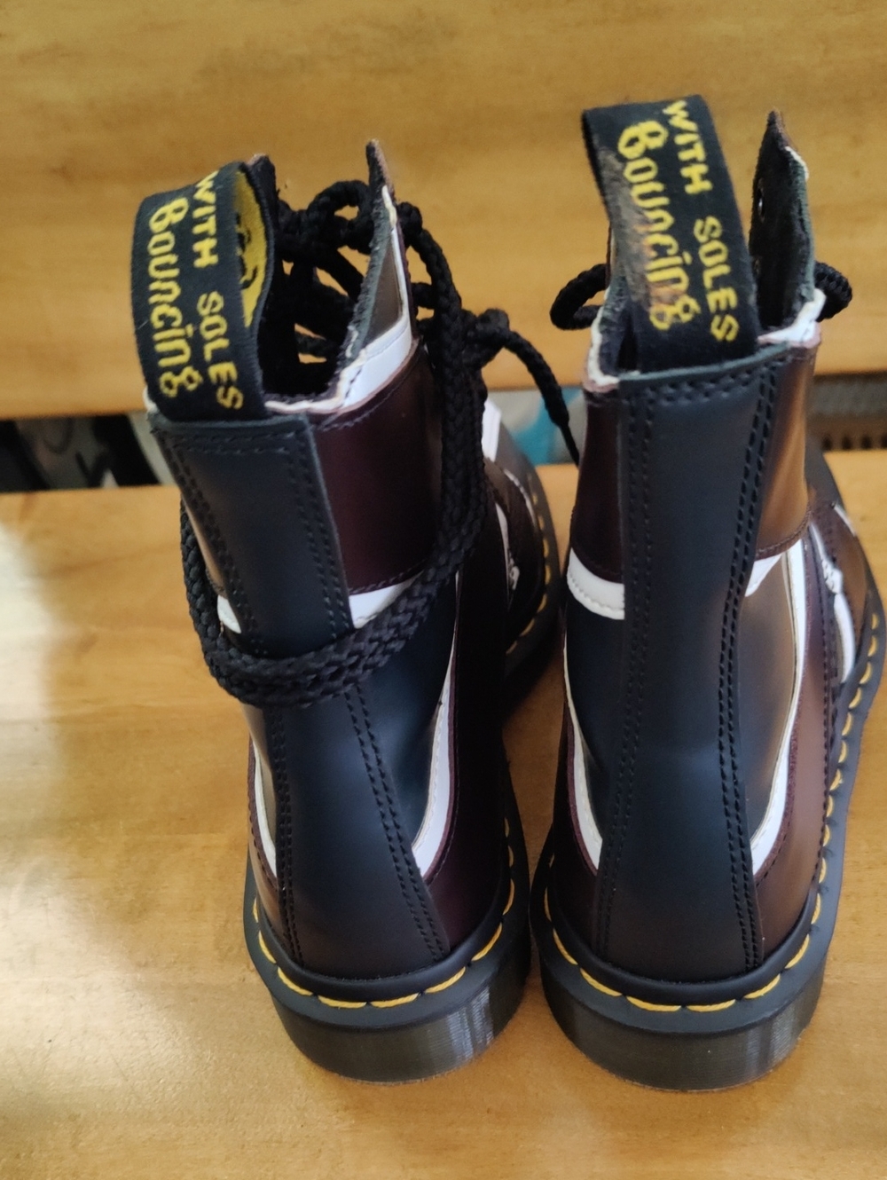 Dr. Marten 1460 Pascal Brit Navy Like New Condition Oxblood & White Ladies Size7 - Picture 5 of 13